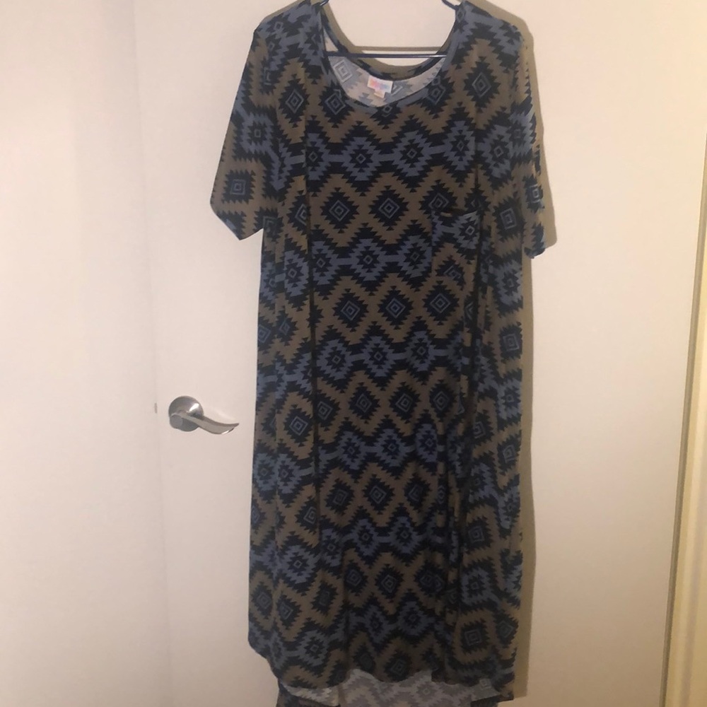 Lularoe Carly